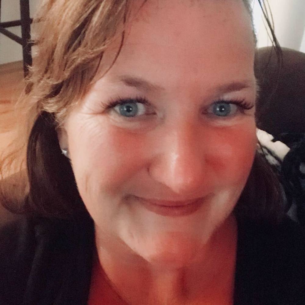 Meet your Posher, Pam